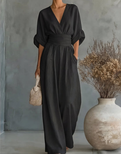 Daniela - Elegant jumpsuit med V-hals och vida ben